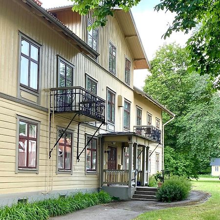 Moessebergs Vandrarhem Falköping Dış mekan fotoğraf