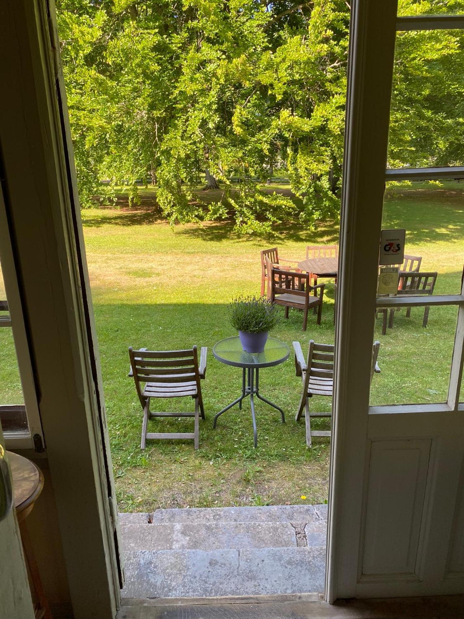 Moessebergs Vandrarhem Falköping Dış mekan fotoğraf